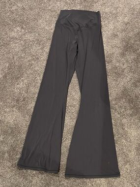 Sunzel Charcoal High-Waist Flare Leggings, Medium